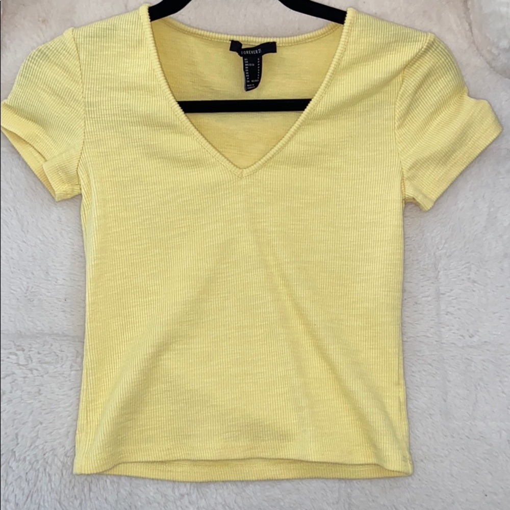 Yellow t shirt